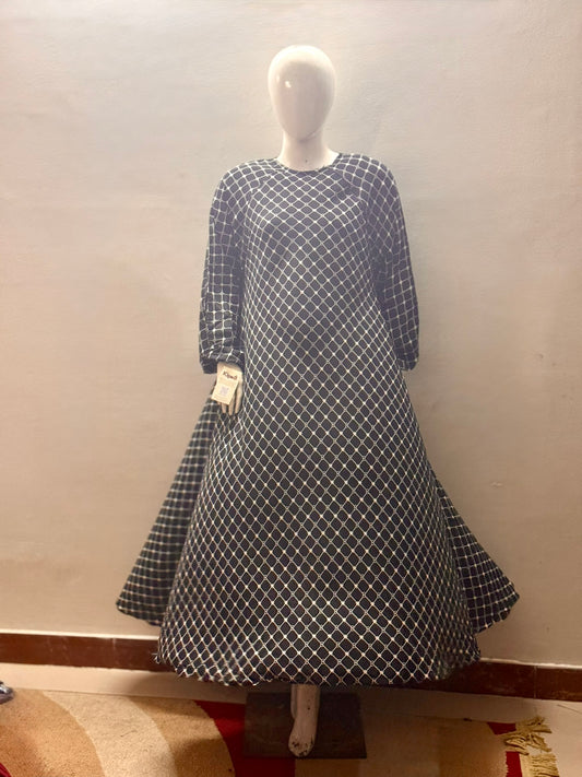 Black Mtawaza flair Abaya  Black and white print