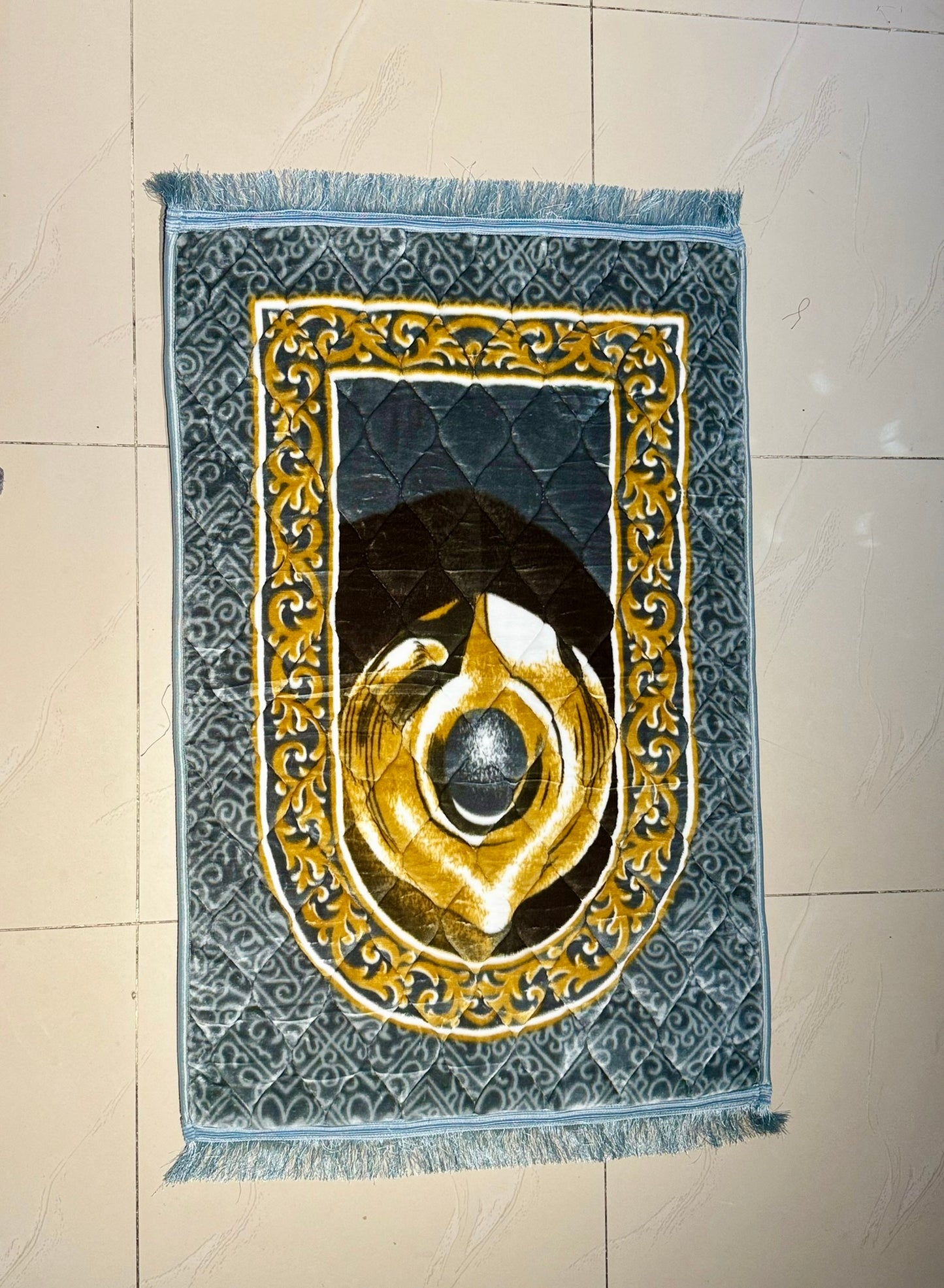PRAYER MAT
