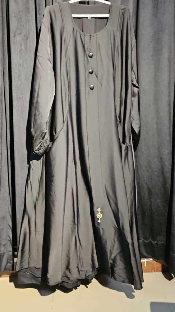 Saudi Jubba Black